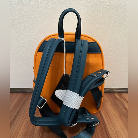 NWT Loungefly Disney A Goofy Movie Camping Patches Canvas Backpack - Picture 5 of 5